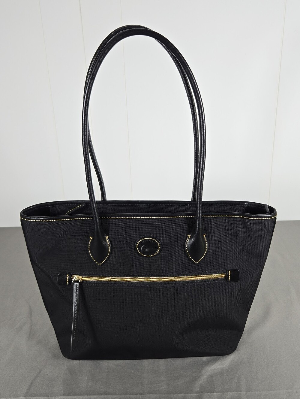 Dooney & Bourke Black Tote with Gold Hardware Travel Shopping Plane Iconic